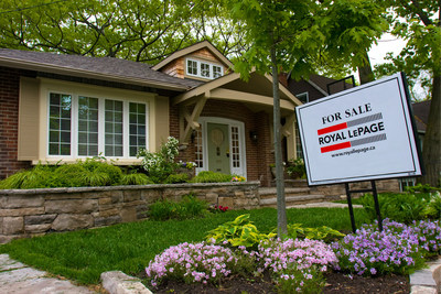 Pace of House Price Inflation in Toronto and Vancouver to Return to Earth in 2016 (CNW Group/Royal LePage Real Estate Services)