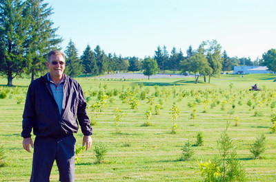 Forests Ontario's Green Leader Brad Bunkowsky on his property, Burlington Springs Golf & Country Club, in Burlington, Ontario. (CNW Group/Forests Ontario)