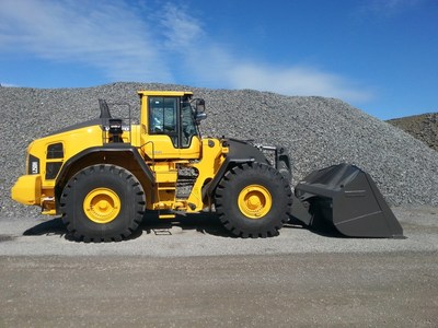 “A Volvo wheel loader equipped with a Tier 4 Final/Stage IV engine.” (CNW Group/Hunter Ultrasonics)