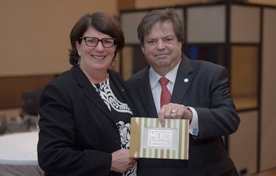 CMC Awards Mauril Bélanger with its highest distinction (CNW Group/Co-operatives and Mutuals Canada)