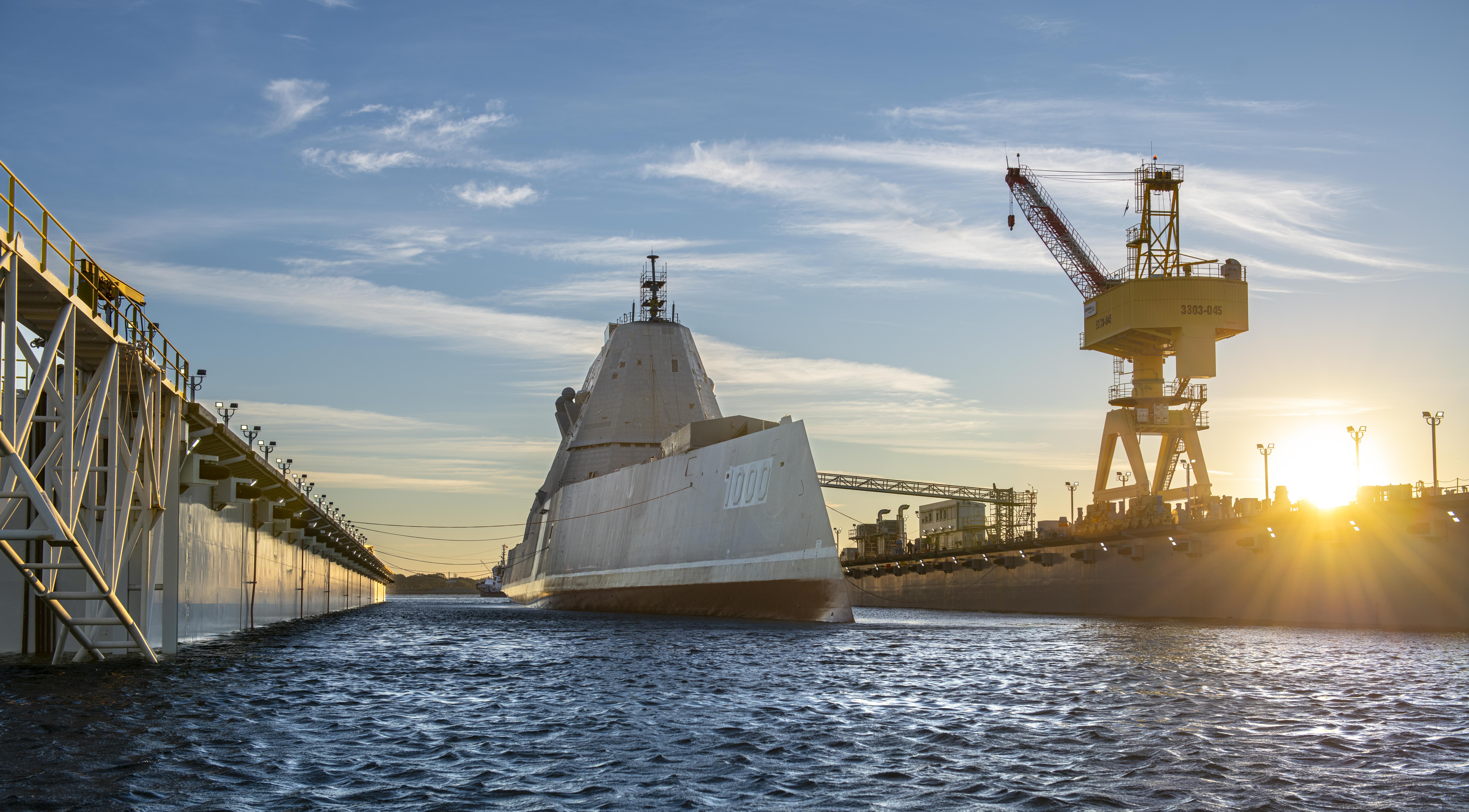 DDG 1000_Zumwalt Undocking_drydock